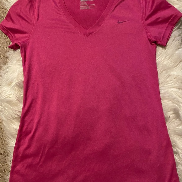 Nike Dri-Fit shirt medium - Picture 4 of 4
